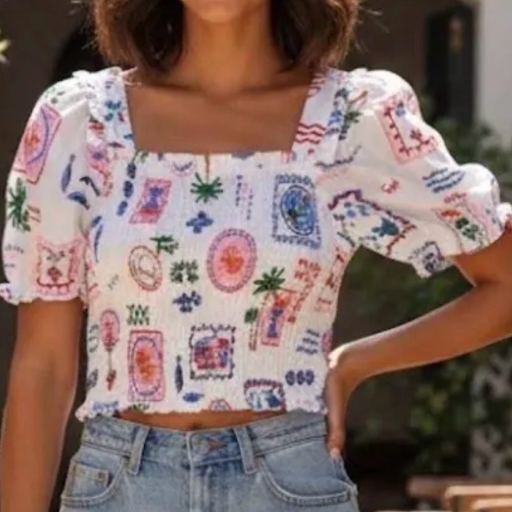 Monteau Multicolor Patterned Crop Top